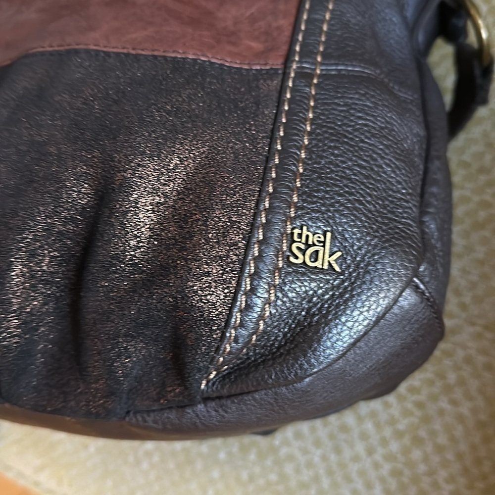 The Sak Indio Leather Patchwork Crossbody Bag - Black/Brown/Metallic Copper - Picture 9 of 15